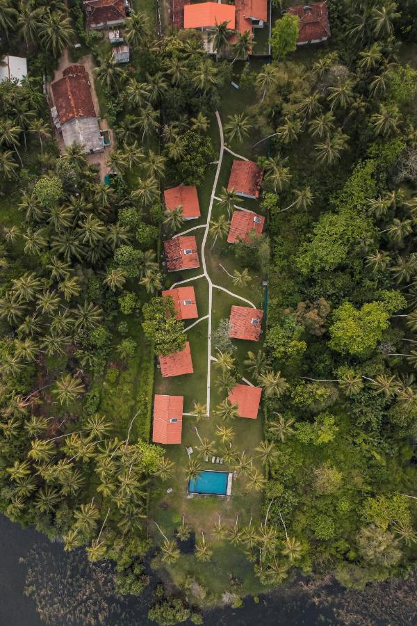 Hotel Simply Peace Tangalle Exterior foto